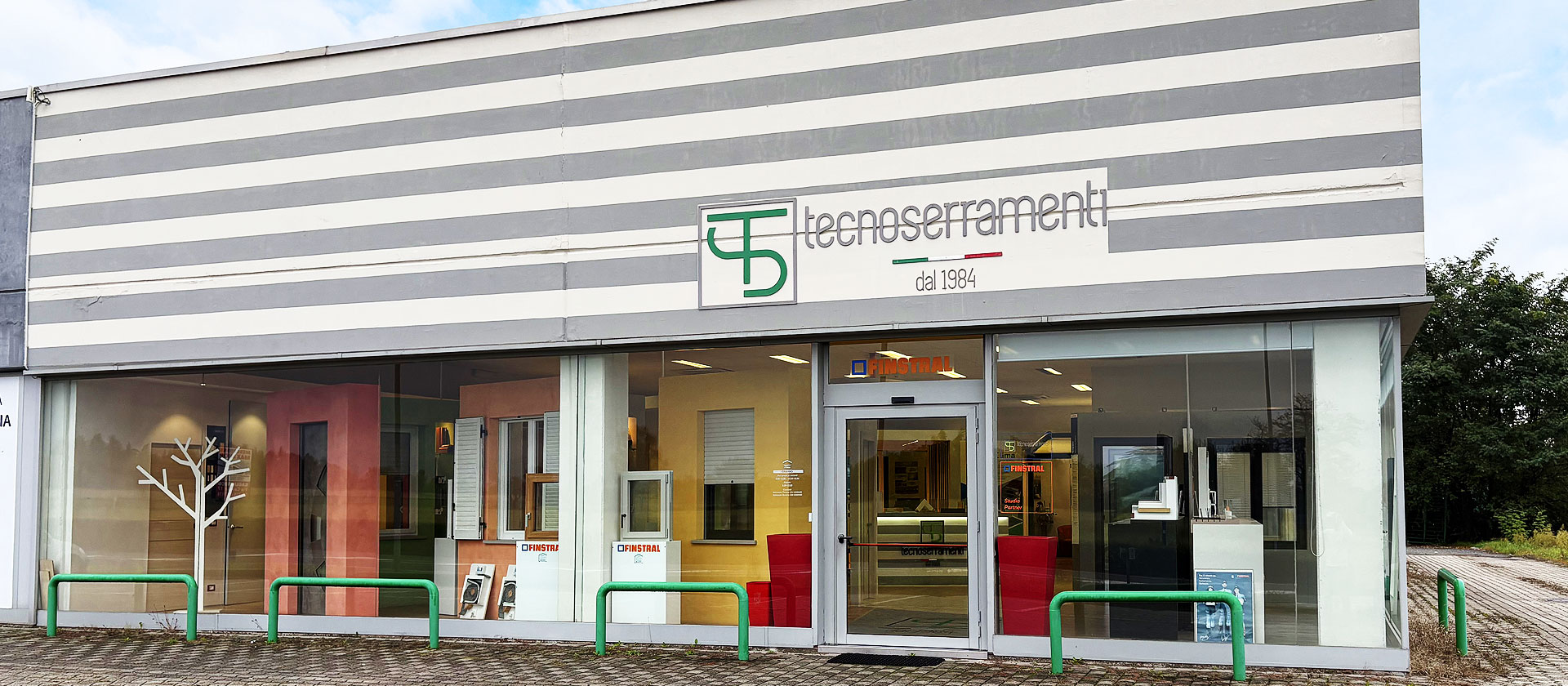 contatti tecnoserramenti